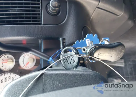 2004 Dodge Ram 1500 Slt/Laramie z USA, uszkodzony, nr VIN 1D7HA18N84J148487